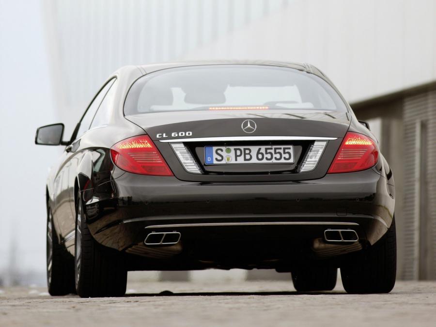  Mercedes-Benz CL600 2010 года  (фото 9 из 43)